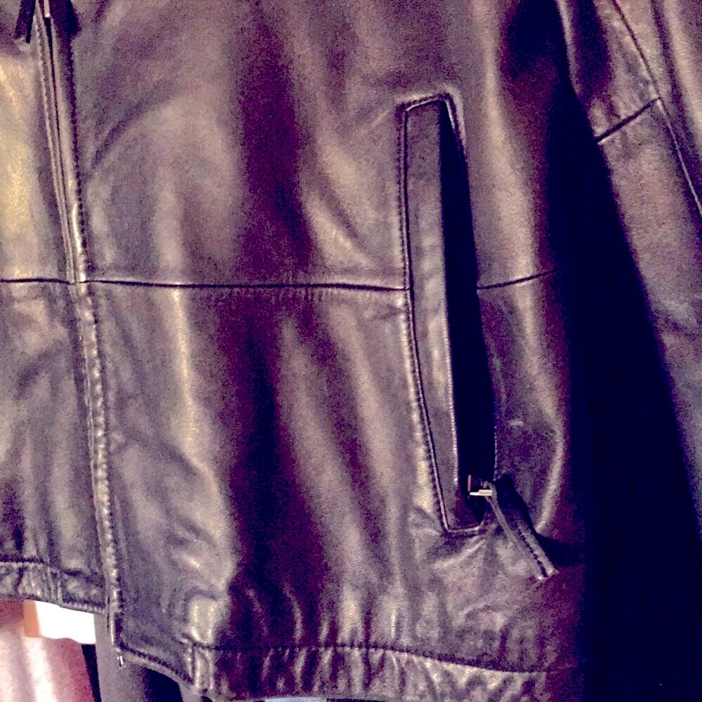 ❤️❤️DARK BROWN LEATHER JACKET BY BANANA REPUBLIC /❤️❤️LIKE NEW